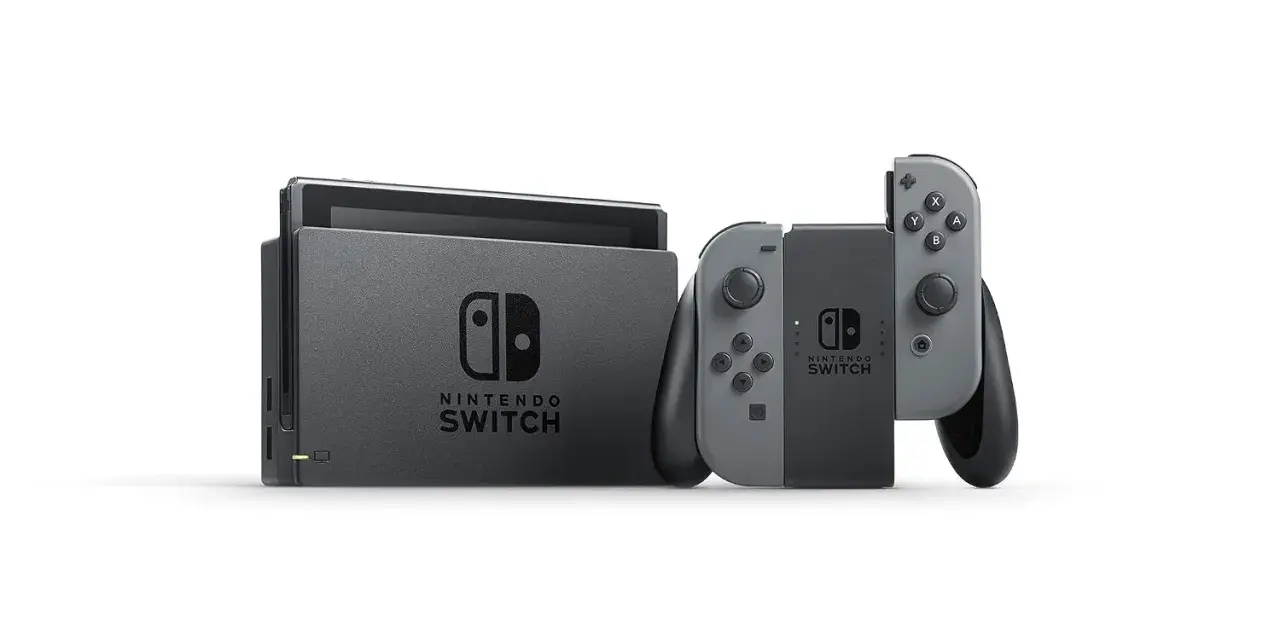 Nintendo Switch z akcesoriami, gotowy do gry. W zestawie znajdziesz nintendo switch instrukcja obsługi po polsku.