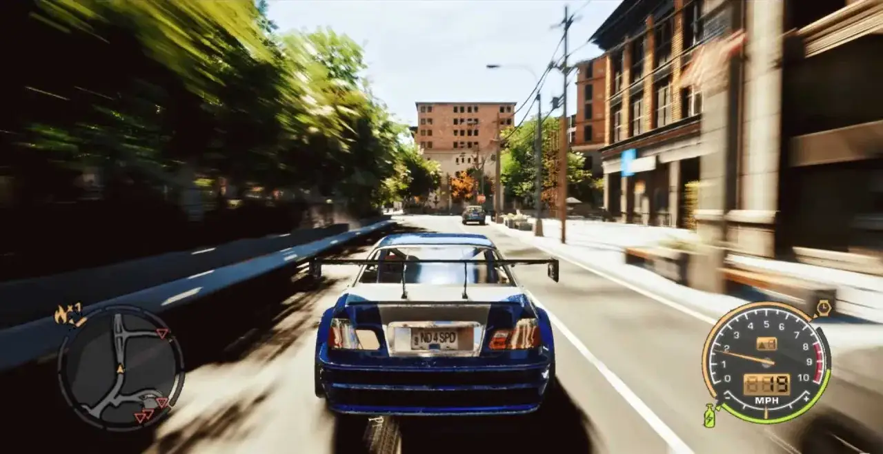 Wyścigówka z wielkim spojlerem pędzi ulicą. Widać prędkościomierz i mapę. To wygląda jak need for speed most wanted remake.